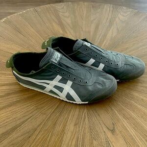 Gently worn. US size 9 1/2.